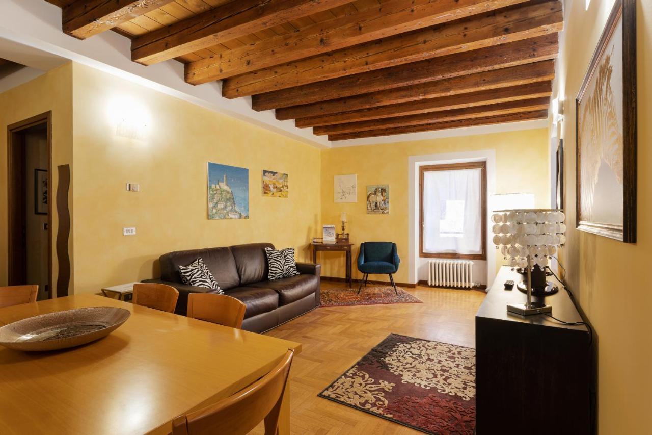 Città Antica Charming Flat Verona Exterior foto
