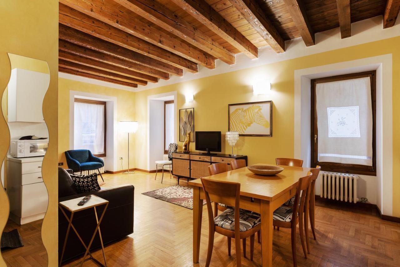 Città Antica Charming Flat Verona Exterior foto